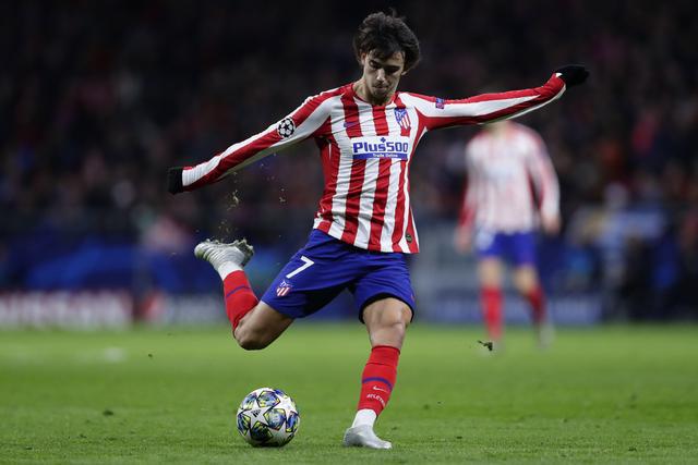 总杯的舞台 总杯的舞台